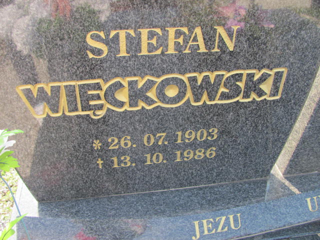   Bystrzyca Kłodzka - Grobonet - Wyszukiwarka osób pochowanych