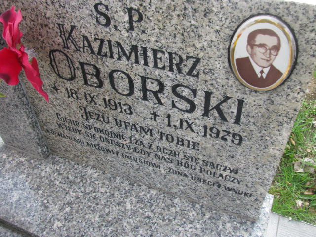 Grób Kazimierz Oborski