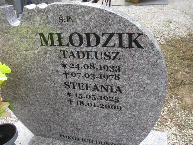 Tadeusz Młodzik 1933 Bystrzyca Kłodzka - Grobonet - Wyszukiwarka osób pochowanych