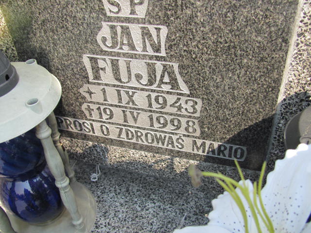 Grób Jan Fuja